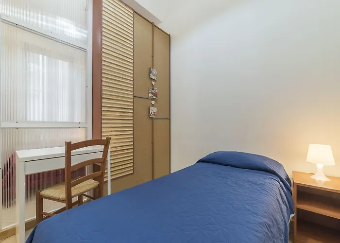 Guesthost - Vittorio Emmanuele & Colosseo Apartment *