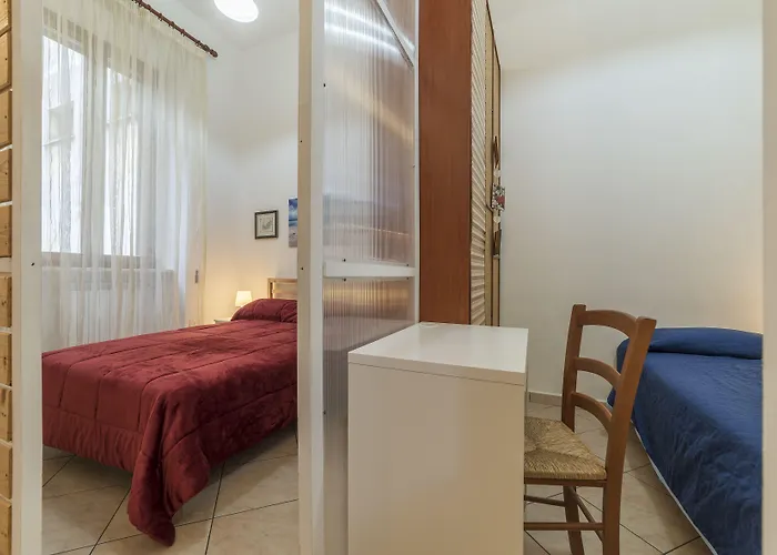 Guesthost - Vittorio Emmanuele & Colosseo Apartment