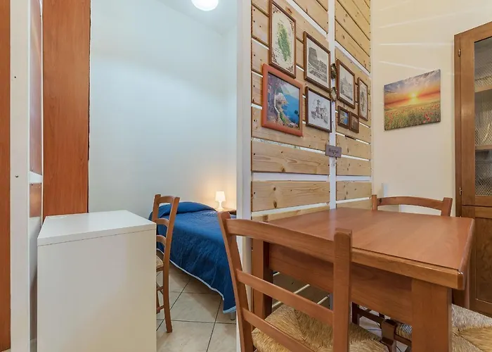Apartment Guesthost - Vittorio Emmanuele & Colosseo